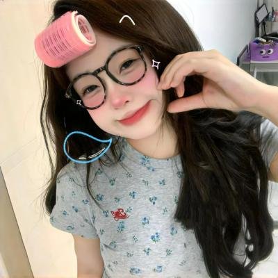 绝嗣帝王有崽啦！群臣欢呼雀跃